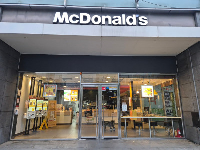 경기도 평택시 상가 매장 유리창 청소