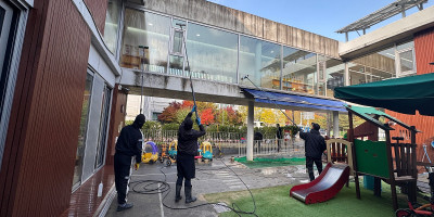 판교 어린이집 유리창청소